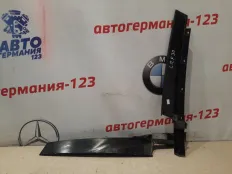 Молдинг двери BMW 320D 2014 51337263383 F30 N47D20C, передний