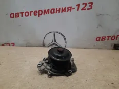 Насос водяной Mercedes E350 2010 A6422001701 W212 642.850D