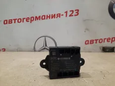 Блок комфорта Mercedes E350 2010 A2129004006 W212 642.850D, задний правый