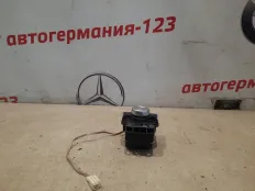 Джойстик Mercedes E350 2011 А2048709558 W212
