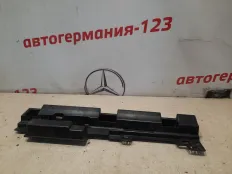 Накладка декоративная BMW 320D 2014 51777256918 F30 N47D20C, правая