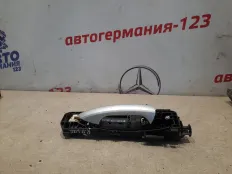 Ручка двери Mercedes E350 2010 A2047600270 W212 642.850D, передняя правая