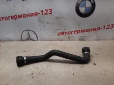 Патрубок BMW 120 2012 17127596833 F20 N13B16