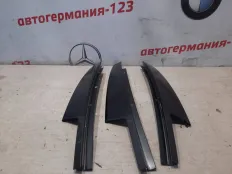 Накладка двери BMW 5 SERIES 2011 51337182272 F10, задняя правая