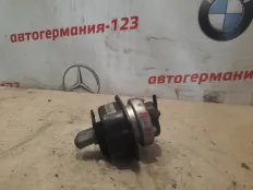 Подушка двигателя BMW X5 2011 22116793016 E70 N57D30A, правая