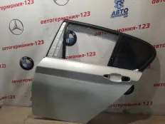 Дверь BMW 120 2012 41527284515 F20 N13B16, задняя левая