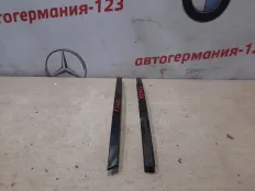 Накладка двери Mercedes E350 2010 A2127300219 W212 642.850D