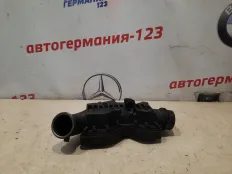 Патрубок впускной системы Mercedes E350 2010 A6429970520 W212 642.850D