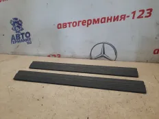 Накладки на порог Mercedes E350 2010 A2126860136 W212 642.850D, передние