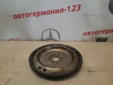 Маховик Mercedes E350 2010 A6420300512 W212 642.850D