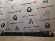 Кронштейн порога BMW X5 2011 51777207197 E70 N57D30A, левый