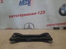 Кронштейн Mercedes E350 2010 A2122422001 W212 642.850D, задний