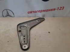 Кронштейн BMW X5 2011 33306885676 E70 N57D30A, задний правый