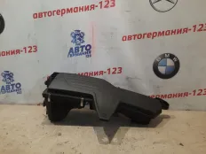 Корпус воздушного фильтра BMW 120 2012 13717597582 F20 N13B16