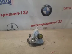 Главный тормозной цилиндр Mercedes C180 2017 A2054300002 W205 274.910