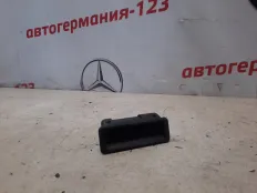 Кнопка открывания багажника BMW X5 2011 51247118158 E70 N57D30A