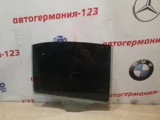 Стекло двери Mercedes C180 2017 A2057350110 W205 274.910, заднее правое