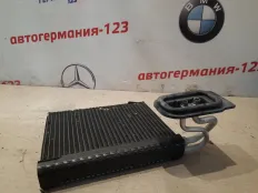 Радиатор кондиционера BMW X5 2011 64116806555 E70 N57D30A