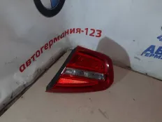 Стоп-планка Mercedes GLA180 2015 A1569061258 X156 270.910, правая