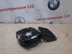 Центральный НЧ-Динамик BMW X5 2011 65139218695 E70 N57D30A, правый