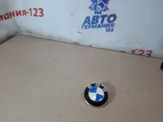Эмблема BMW X1 2011 51148132375 E84 N46B20BD, задняя