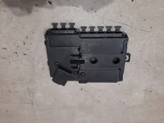 Корпус блока предохранителей Mercedes C180 2017 A2055402850 W205 274.910