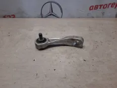 Стойка стабилизатора Mercedes C180 2017 A2053230717 W205 274.910, передняя левая
