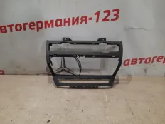 Рамка магнитофона BMW X6 2008 51456967469 E71 M57D30