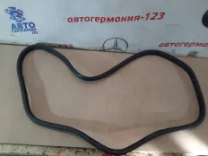 Уплотнитель двери Mercedes A180 2013 A1766920176 W176 270.910, задний