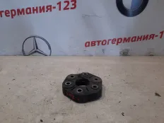 Муфта карданного вала Mercedes C180 2017 A2054110000 W205 274.910