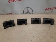Опора домкрата Mercedes C180 2017 A2046900009 W205 274.910