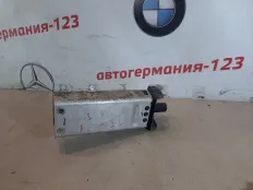 Кронштейн усилителя бампера Mercedes E320 2003 A2116201495 W211 112.949, передний правый