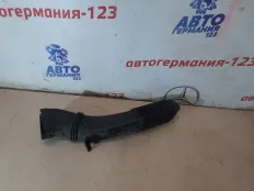 Воздуховод BMW 520d 2012 13717811597 F10 N47D20C
