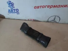 Воздуховод Mercedes E320 2008 A6420944997 W211 642.920, левый