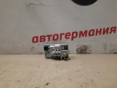 Блокиратор руля Mercedes C180 2012 A2045458132 W204 271.820