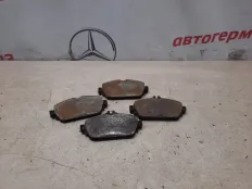 Колодки тормозные Mercedes C180 2017 P50119 W205 274.910, передние