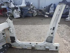 Порог Mercedes GLK300 2010 A2046307640 X204 272.948, передний правый