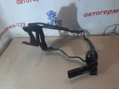 Кронштейн фары Mercedes E250 2010 A2076200191 C207 271.860, левый