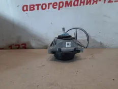 Подушка двигателя BMW 116 2013 22116854251 F20 N13B16, левая