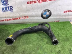 Патрубок Mercedes C180 2012 A2710901829 W204 271.820