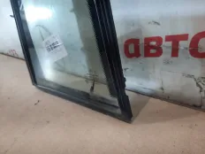 Форточка двери Mercedes GLK300 2010 A2047304000 X204 272.948, задняя правая