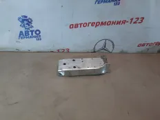 Кронштейн усилителя бампера BMW 320D 2014 51117266192 F30 N47D20C, правый