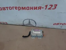 Блок управления магнитолой Mercedes E250 2010 A2049009301 C207 271.860