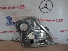 Стеклоподъемник Mercedes GLK300 2010 A2047301179 X204 272.948, задний левый