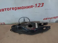 Рычаг подвески нижний Mercedes E250 2010 A2043503506 C207 271.860, задний левый