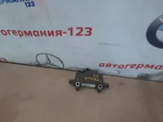 Пиропатрон Mercedes E250 2010 A2129066201 C207 271.860, левый