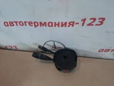 Переключатель подрулевой Mercedes E350 2010 A2049000304 W212 642.850D