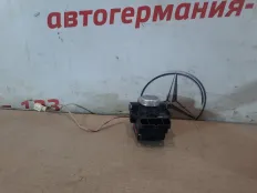 Блок управления Mercedes E250 2010 A2128702751 C207 271.860