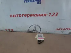 Блок управления парктроником Mercedes E250 2010 A2129002813 C207 271.860