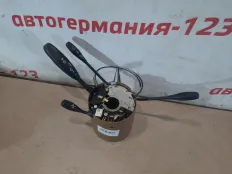 Блок подрулевых переключателей Mercedes E320 2008 A1715400144 W211 642.920